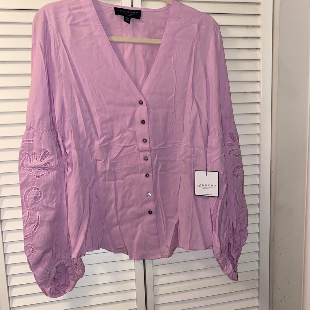 👑Laundry by shelli segal blouse.🔥🔥🔥🔥🔥 - Picture 3 of 4